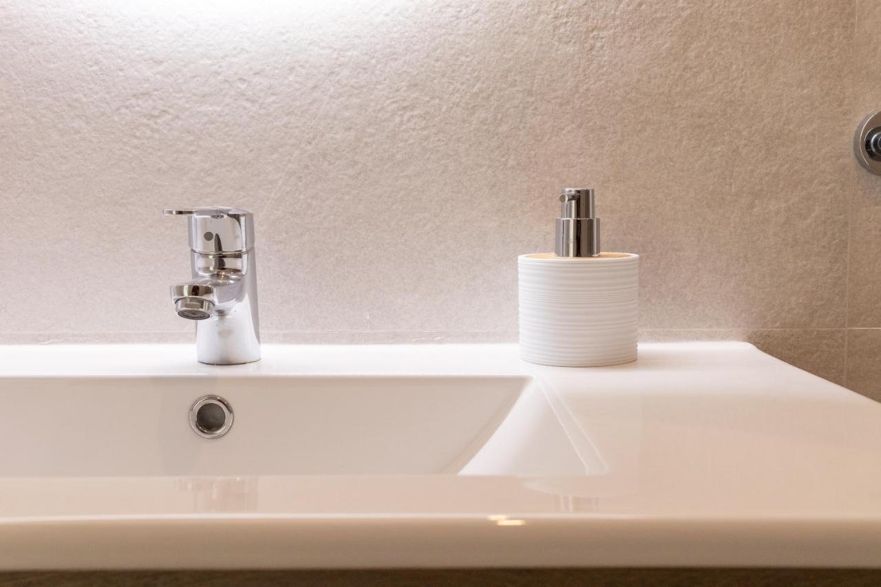 Apartament Precioso Y Recien Reformado Junto Al Metro Bilbao Zewnętrze zdjęcie